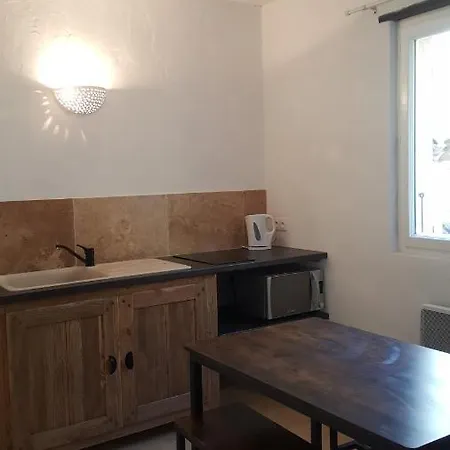 Et La Sauvasse Bed & Breakfast 3*