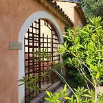 Et La Sauvasse Bed & Breakfast