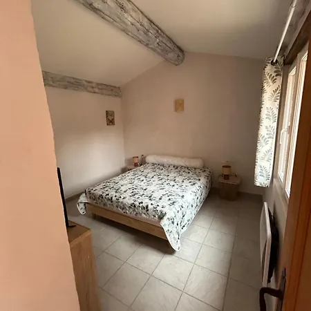 Bed & Breakfast Et La Sauvasse