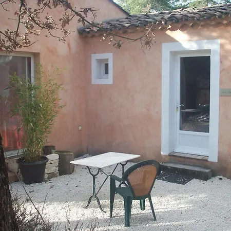 Bed & Breakfast Et La Sauvasse